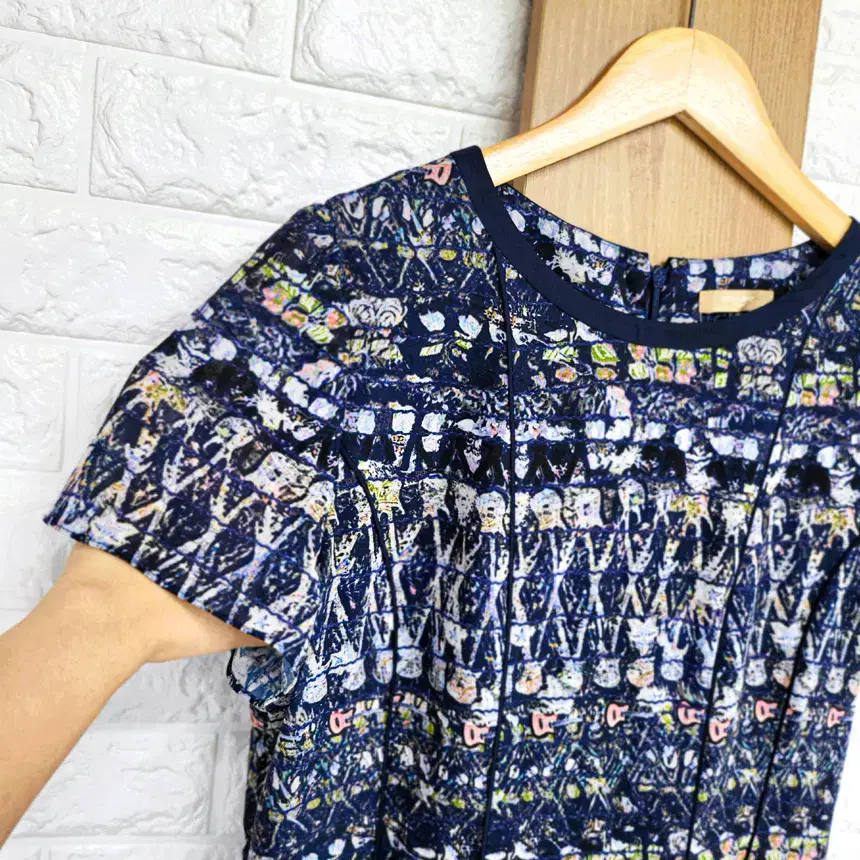 thumbnail-6